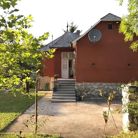 Casa vacanze Orchard House Bukkszentmarton