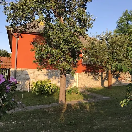 Orchard House *